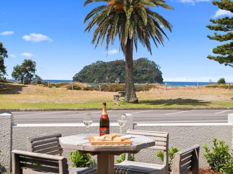 Beachfront Gem In Mount Maunganui Exterior foto